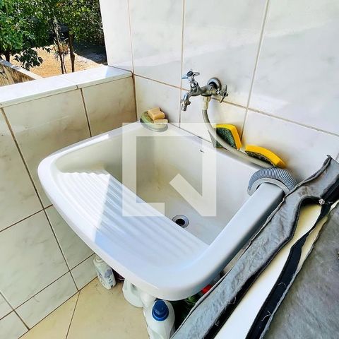 Casa à venda com 218m², 2 quartos e 5 vagas Casa à venda com 218m², 2 quartos e 5 vagasÁrea de Serviço
