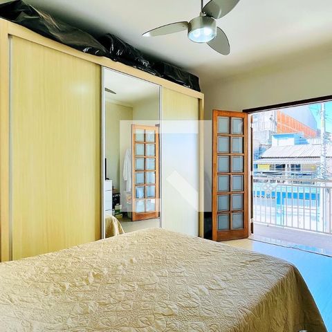 Casa à venda com 218m², 2 quartos e 5 vagas Casa à venda com 218m², 2 quartos e 5 vagasSuíte 1