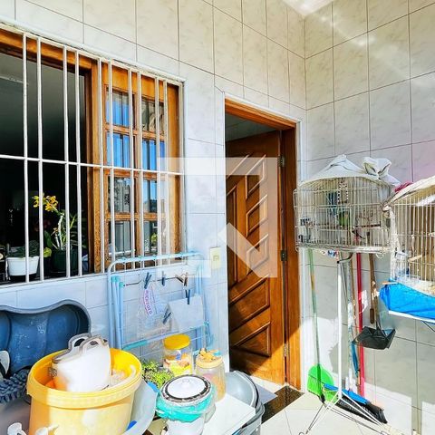 Casa à venda com 218m², 2 quartos e 5 vagas Casa à venda com 218m², 2 quartos e 5 vagasÁrea de Serviço