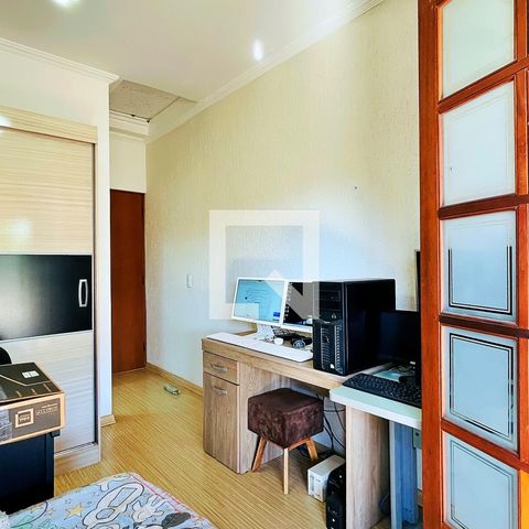 Casa à venda com 218m², 2 quartos e 5 vagas Casa à venda com 218m², 2 quartos e 5 vagasSuíte 2