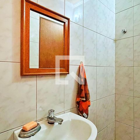 Casa à venda com 218m², 2 quartos e 5 vagas Casa à venda com 218m², 2 quartos e 5 vagasLavabo 2