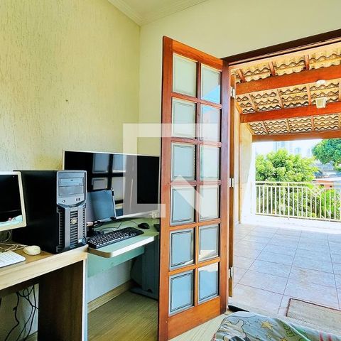 Casa à venda com 218m², 2 quartos e 5 vagas Casa à venda com 218m², 2 quartos e 5 vagasSuíte 2