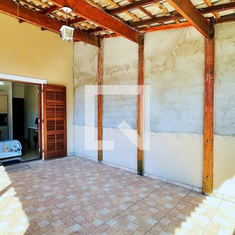 Casa à venda com 218m², 2 quartos e 5 vagas Casa à venda com 218m², 2 quartos e 5 vagasVaranda da Suíte 2
