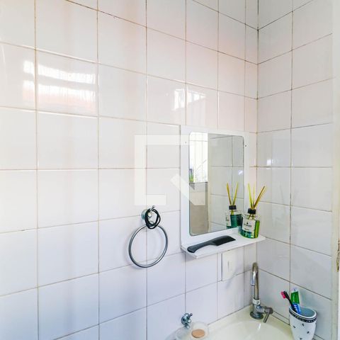 Casa à venda com 225m², 4 quartos e 2 vagas Casa à venda com 225m², 4 quartos e 2 vagasBanheiro Suíte 1