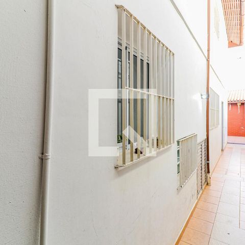 Casa à venda com 225m², 4 quartos e 2 vagas Casa à venda com 225m², 4 quartos e 2 vagasÁrea de Serviço
