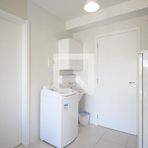 Studio à venda com 30m², 1 quarto e sem vagaÁrea de Serviço