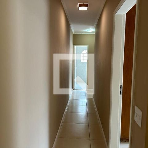Casa à venda com 216m², 4 quartos e 5 vagas