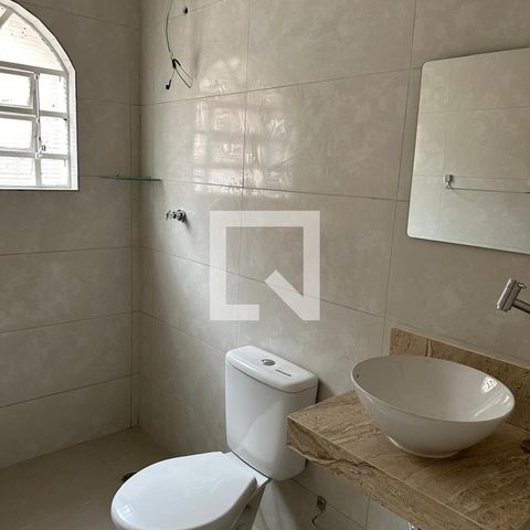 Casa à venda com 216m², 4 quartos e 5 vagas