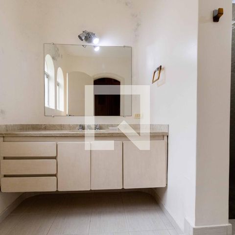 Casa para alugar com 700m², 5 quartos e 6 vagasBanheiro da Suíte 3