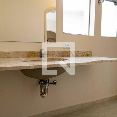 Casa para alugar com 700m², 5 quartos e 6 vagasBanheiro da Suíte 2