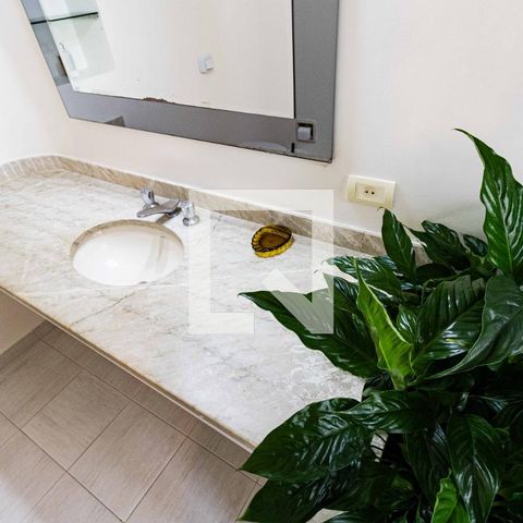 Casa para alugar com 700m², 5 quartos e 6 vagasBanheiro da Suíte 1