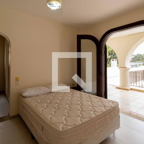 Casa para alugar com 700m², 5 quartos e 6 vagasQuarto 4 - Suíte