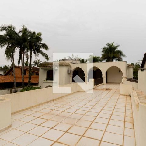 Casa para alugar com 700m², 5 quartos e 6 vagasTerraço