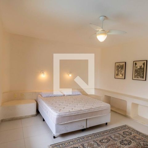 Casa para alugar com 700m², 5 quartos e 6 vagasQuarto 1 - Suíte