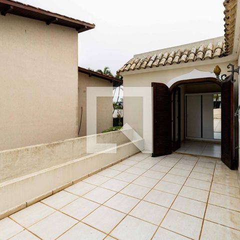 Casa para alugar com 700m², 5 quartos e 6 vagasVaranda