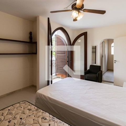 Casa para alugar com 700m², 5 quartos e 6 vagasQuarto 2 - Suíte