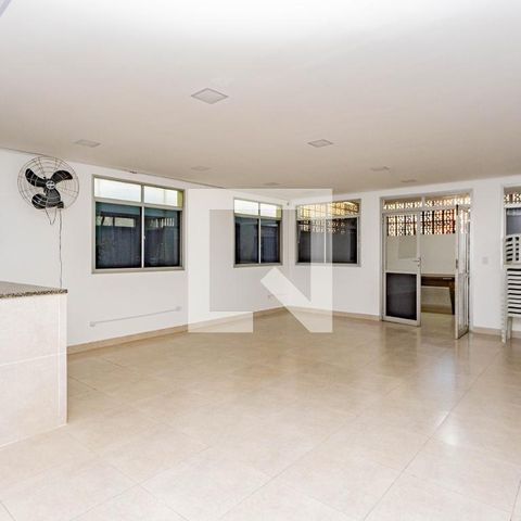 Apartamento à venda com 49m², 2 quartos e 1 vaga Apartamento à venda com 49m², 2 quartos e 1 vagaÁrea comum - Salão de festas