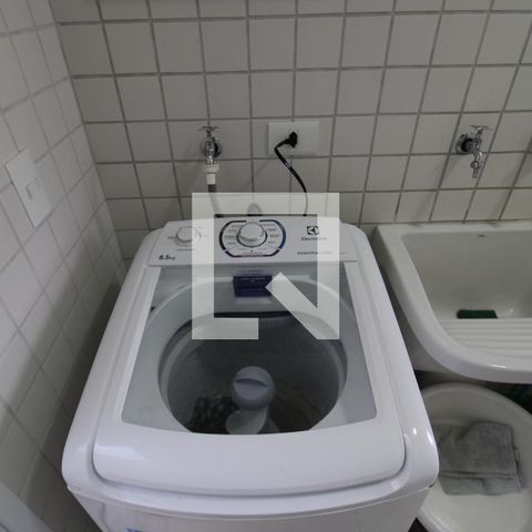 Casa à venda com 250m², 4 quartos e 4 vagasÁrea de Serviço