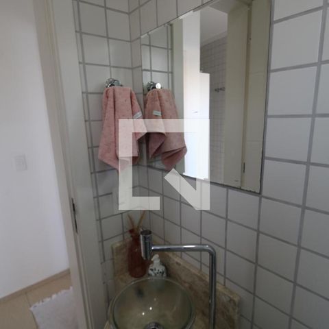 Casa à venda com 250m², 4 quartos e 4 vagasÁrea de Serviço - Banheiro