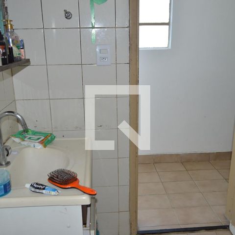 Casa à venda com 114m², 5 quartos e 1 vagaBanheiro