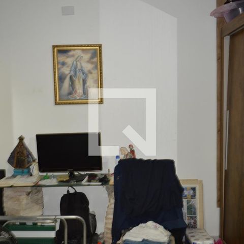 Casa à venda com 114m², 5 quartos e 1 vagaSala