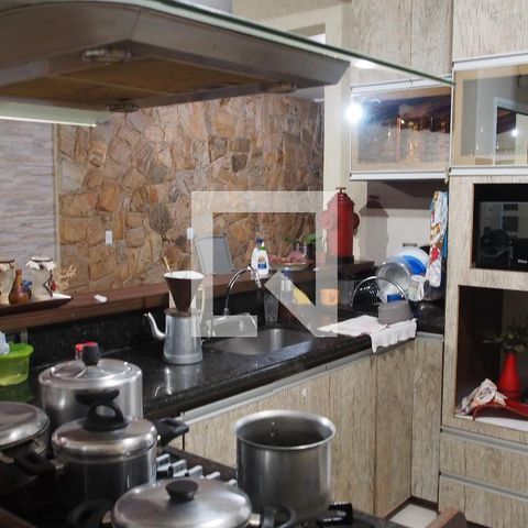 Casa à venda com 260m², 4 quartos e 1 vagaCozinha