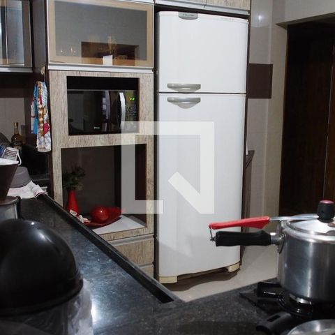 Casa à venda com 260m², 4 quartos e 1 vagaCozinha