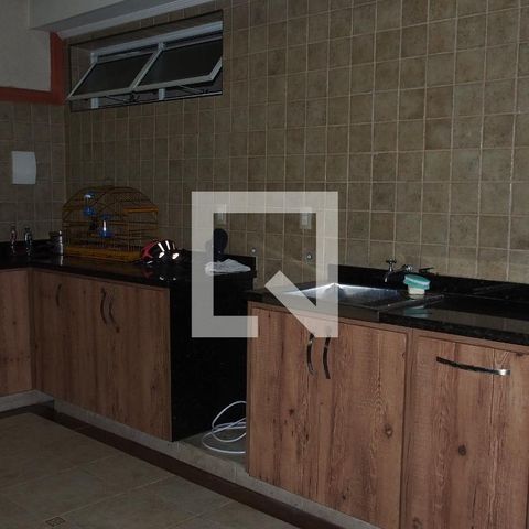 Casa à venda com 260m², 4 quartos e 1 vagaÁrea de Serviço