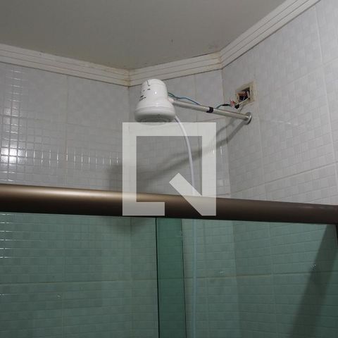 Casa à venda com 260m², 4 quartos e 1 vagaBanheiro Quarto 4 - Suíte