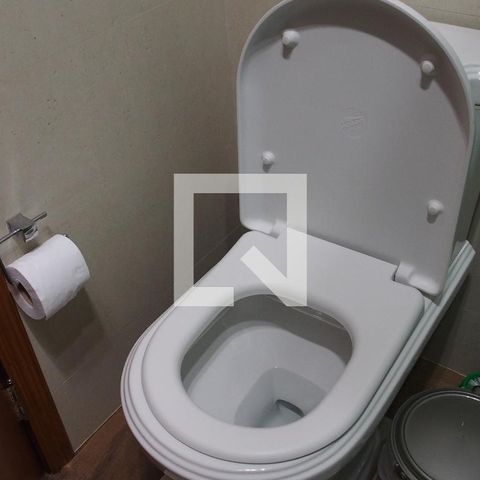 Casa à venda com 260m², 4 quartos e 1 vagaBanheiro