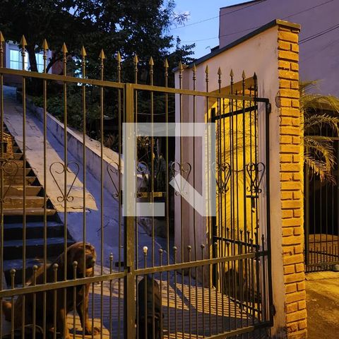 Casa à venda com 260m², 4 quartos e 1 vaga Casa à venda com 260m², 4 quartos e 1 vagaFachada + Plaquinha