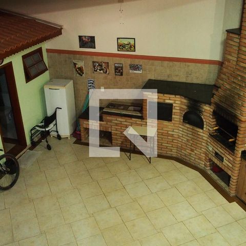 Casa à venda com 260m², 4 quartos e 1 vagaChurrasqueira