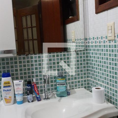 Casa à venda com 260m², 4 quartos e 1 vagaBanheiro Quarto 4 - Suíte