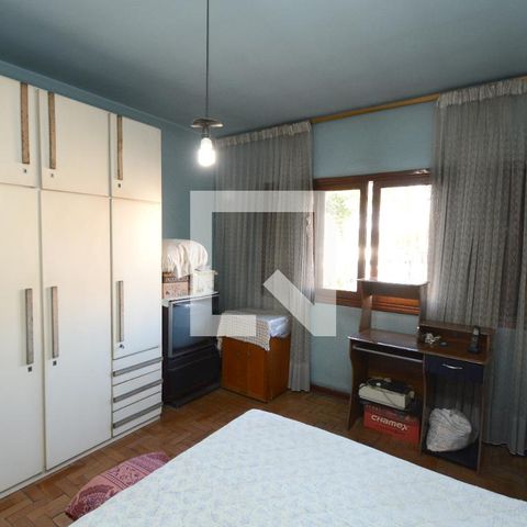 Casa à venda com 201m², 3 quartos e 2 vagasQuarto 1