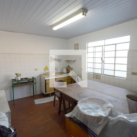 Casa à venda com 201m², 3 quartos e 2 vagasÁrea externa - Salão