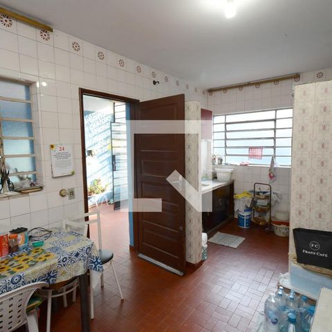 Casa à venda com 201m², 3 quartos e 2 vagasCozinha