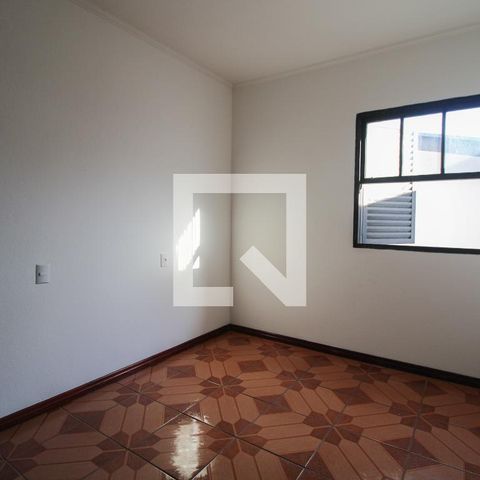Casa à venda com 200m², 3 quartos e 2 vagas Casa à venda com 200m², 3 quartos e 2 vagasQuarto 3