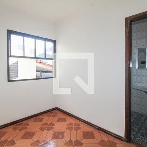 Casa à venda com 200m², 3 quartos e 2 vagas Casa à venda com 200m², 3 quartos e 2 vagasQuarto 3