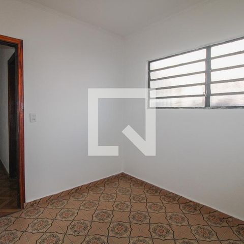 Casa à venda com 200m², 3 quartos e 2 vagas Casa à venda com 200m², 3 quartos e 2 vagasSala de jantar