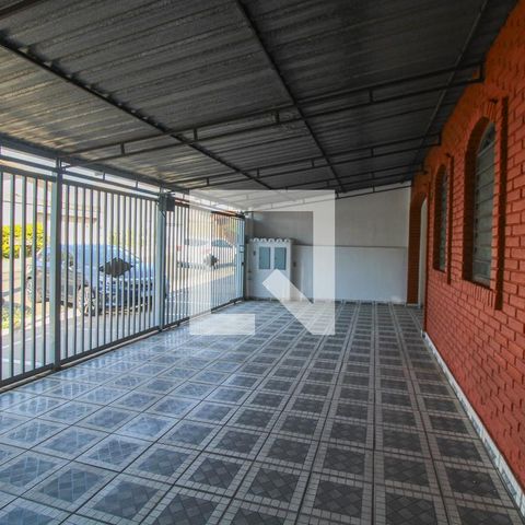 Casa à venda com 200m², 3 quartos e 2 vagas Casa à venda com 200m², 3 quartos e 2 vagasGaragem