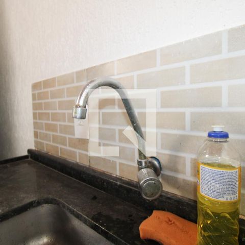 Casa à venda com 200m², 3 quartos e 2 vagas Casa à venda com 200m², 3 quartos e 2 vagasÁrea comum - Churrasqueira