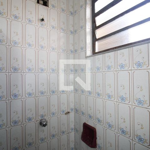 Casa à venda com 200m², 3 quartos e 2 vagas Casa à venda com 200m², 3 quartos e 2 vagasBanheiro Quarto 3
