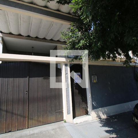 Casa à venda com 220m², 3 quartos e 1 vagaFachada da casa