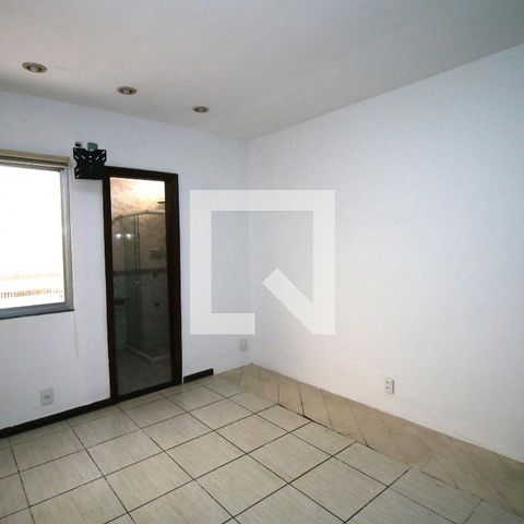 Casa à venda com 220m², 3 quartos e 1 vagaQuarto 3 - Suíte