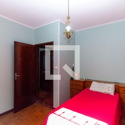 Casa à venda com 210m², 3 quartos e 5 vagas Casa à venda com 210m², 3 quartos e 5 vagasQuarto 2