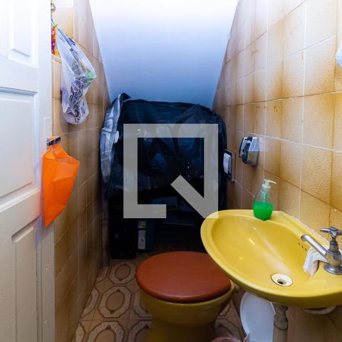 Casa à venda com 210m², 3 quartos e 5 vagas Casa à venda com 210m², 3 quartos e 5 vagasBanheiro 3