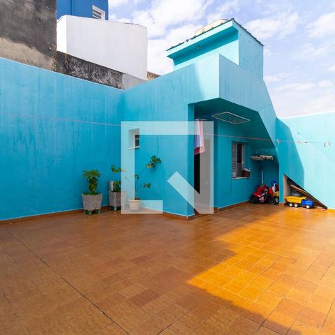 Casa à venda com 210m², 3 quartos e 5 vagas Casa à venda com 210m², 3 quartos e 5 vagasÁrea de Serviço