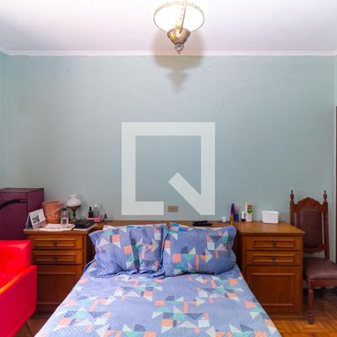 Casa à venda com 210m², 3 quartos e 5 vagas Casa à venda com 210m², 3 quartos e 5 vagasQuarto 3 - Suíte