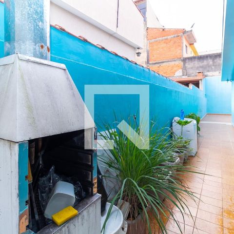 Casa à venda com 210m², 3 quartos e 5 vagas Casa à venda com 210m², 3 quartos e 5 vagasChurrasqueira