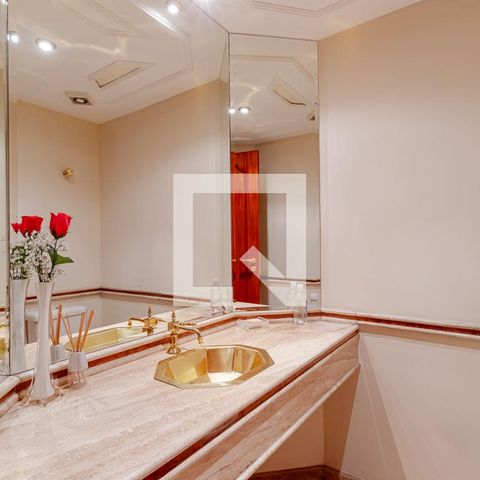 Apartamento à venda com 300m², 4 quartos e 4 vagasLavabo